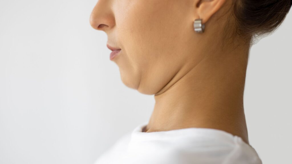 Minilipo de Papada: Melhores Técnicas e Métodos Utilizados Hoje Clínica Vitaliza | Estética, Beleza e Saúde Descubra as melhores técnicas de minilipo de papada na Clínica Vitaliza com o Dr. Vagner Chiapetti em Barretos, SP.