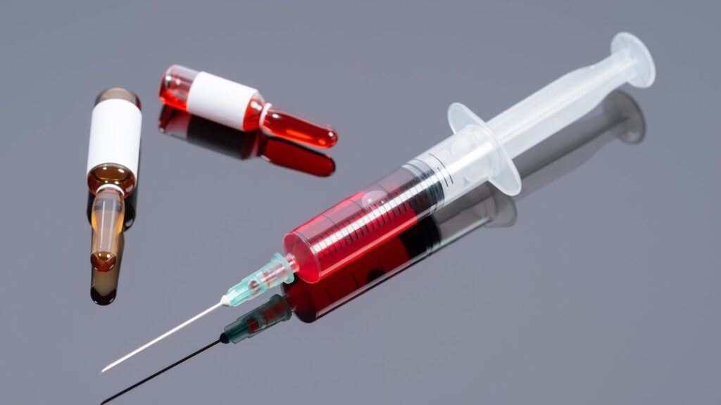 Vitamina B12 Injetável: Preços, Onde Comprar e Vale a Pena? Clínica Vitaliza | Estética, Beleza e Saúde Vitamina B12 Injetável: Preços