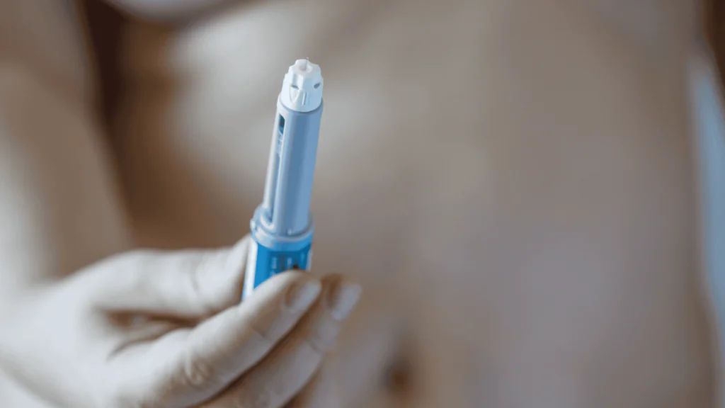 Onde Comprar Zepbound: Guia Atualizado Clínica Vitaliza | Estética, Beleza e Saúde Descubra onde comprar o Zepbound, medicamento para emagrecimento da Eli Lilly, e saiba mais sobre sua disponibilidade atual no Brasil e nos EUA.