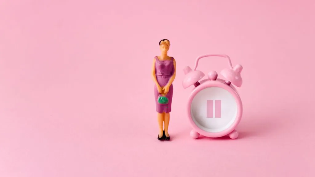 Reposição Hormonal Feminina: Impacto no Emagrecimento e Bem-Estar Clínica Vitaliza | Estética, Beleza e Saúde Descubra como a reposição hormonal feminina impacta o emagrecimento e bem-estar na Clínica Vitaliza em Barretos, SP.